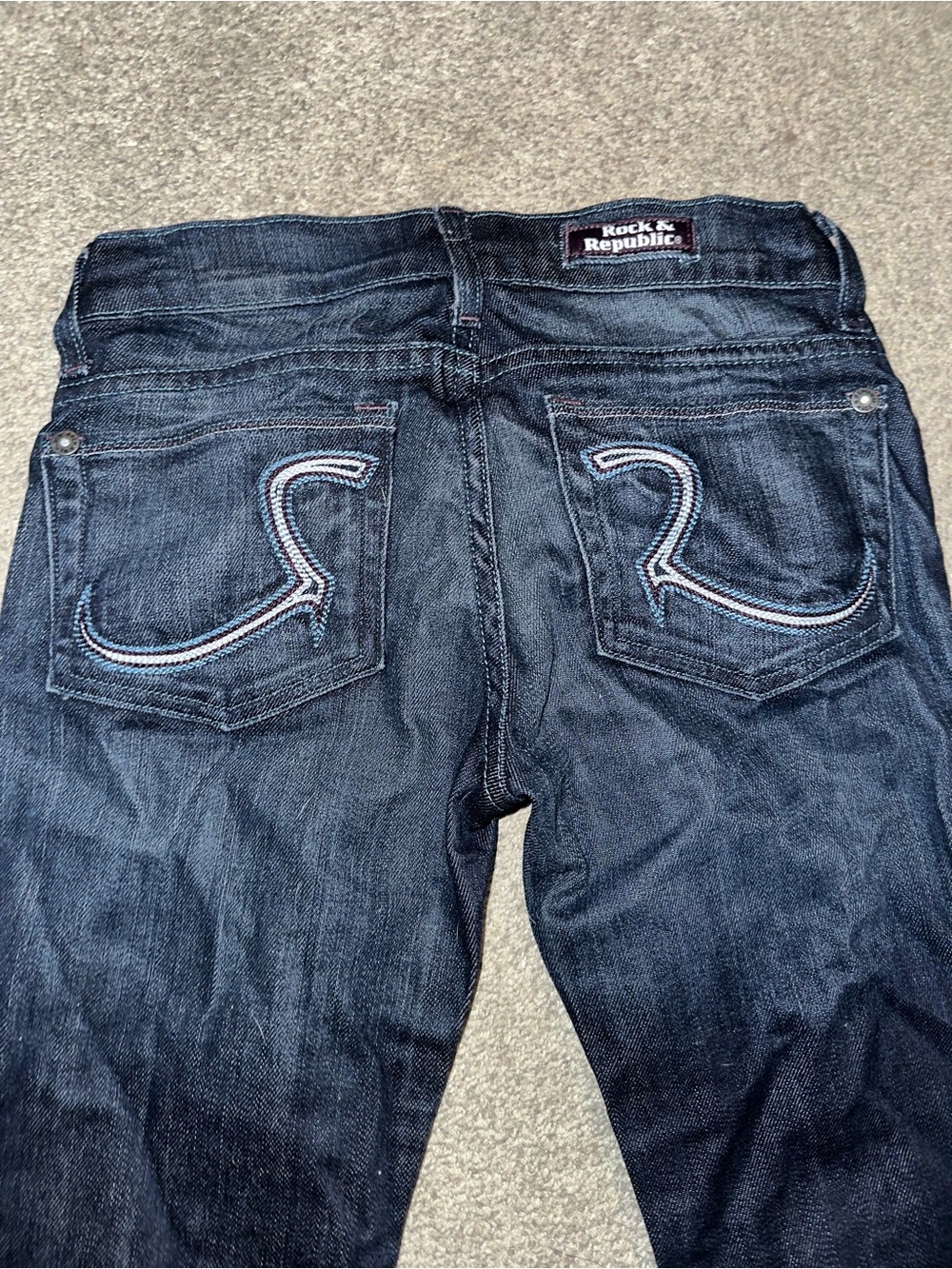 Rock & Republic IRREGULAR SAMPLE SALE dark washed flare jeans size 24.